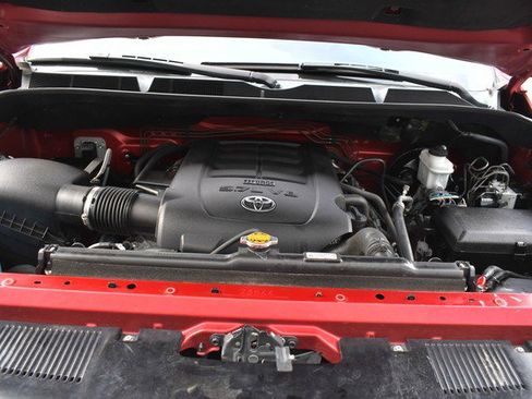 Used 2016 Toyota Tundra SR5 image 29
