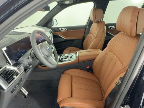 New 2026 BMW X7 M60i image 5