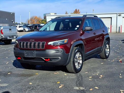 Used 2020 Jeep Cherokee Trailhawk w/ Cold Weather Group image 2