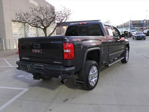 Used 2016 GMC Sierra 2500 Denali w/ Driver Alert Package image 5