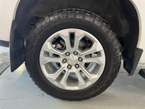 Used 2024 Chevrolet Silverado 1500 LTZ image 15