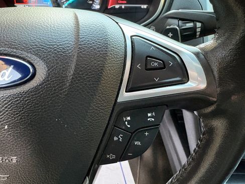 Used 2016 Ford Fusion Titanium FWD image 34