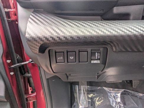 Used 2025 Subaru Ascent Premium AWD/4WD image 20