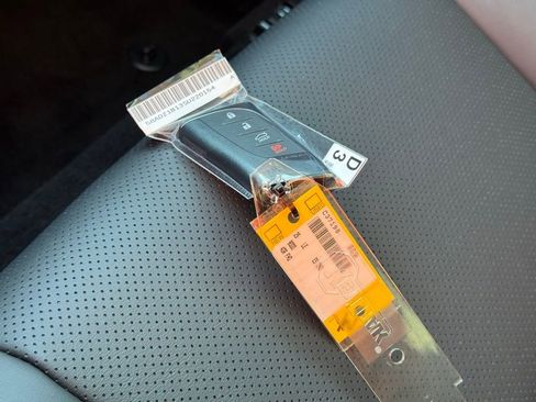 New 2025 Lexus ES 350 w/ Premium Package image 34