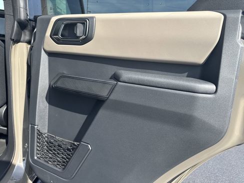 New 2025 Ford Bronco Big Bend w/ Black Diamond Package image 13