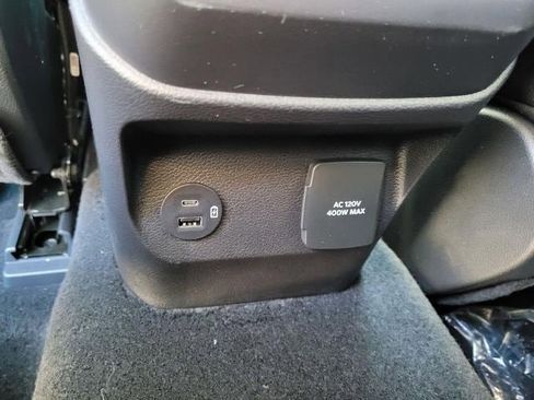 New 2025 Ford Ranger XLT image 8