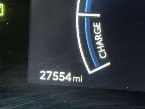 Used 2025 Toyota Camry LE image 17