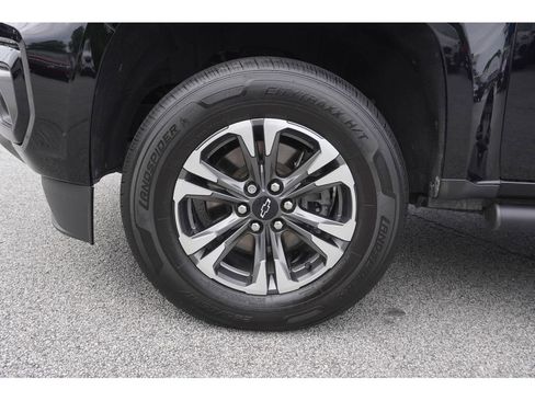 Used 2021 Chevrolet Colorado Z71 w/ Safety Package image 37