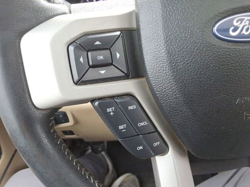 Used 2019 Ford F350 Lariat w/ Lariat Ultimate Package image 29