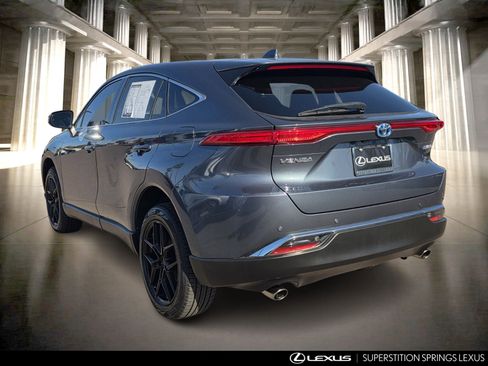 Used 2023 Toyota Venza Limited AWD/4WD image 6