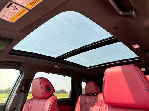 Used 2023 Acura MDX Type S image 22