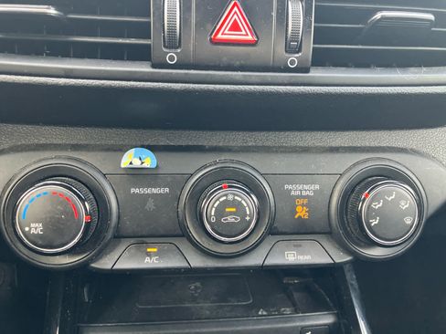 Used 2021 Kia Forte GT image 25