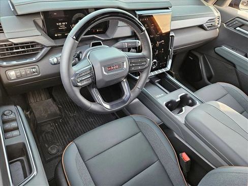 New 2026 GMC Acadia AT4 w/ Super Cruise Package image 3