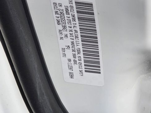 Used 2012 Dodge Grand Caravan Crew FWD image 21