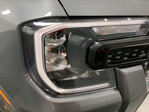 New 2025 Ford Ranger XLT w/ Black Appearance Package image 13