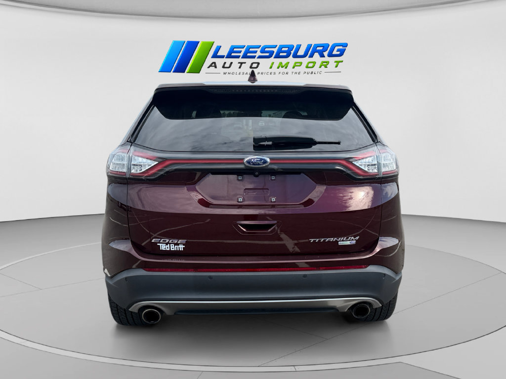 Used 2018 Ford Edge Titanium w/ Equipment Group 302A AWD/4WD image 4
