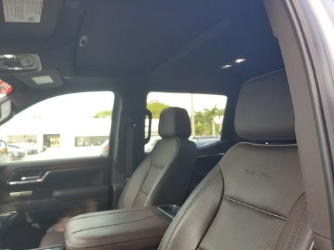 Used 2024 GMC Sierra 1500 Denali w/ Denali Reserve Package AWD/4WD image 22