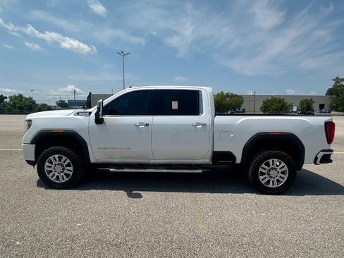 Used 2021 GMC Sierra 3500 Denali w/ Denali Ultimate Package AWD/4WD image 4