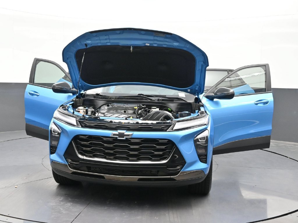Used 2025 Chevrolet Trax ACTIV w/ Driver Confidence Package FWD image 42