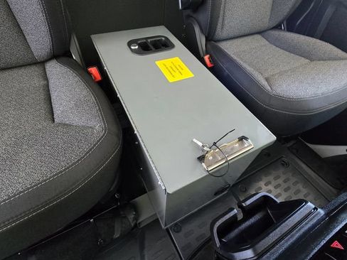 Used 2025 RAM ProMaster 2500 w/ Quick Order Package 22G SLT FWD image 14