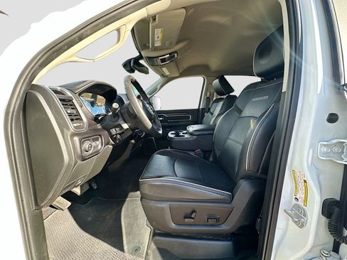 Used 2024 RAM 2500 Laramie image 13