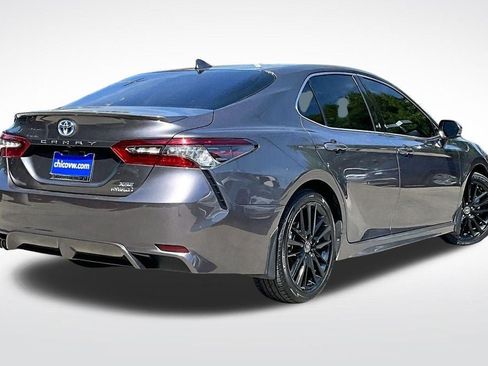 Used 2023 Toyota Camry XSE FWD image 10