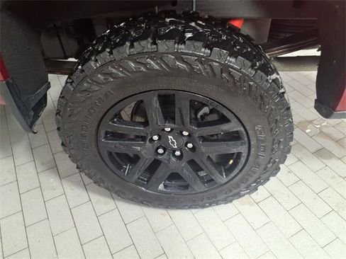 Used 2022 Chevrolet Silverado 1500 LT Trail Boss w/ Safety Package image 8