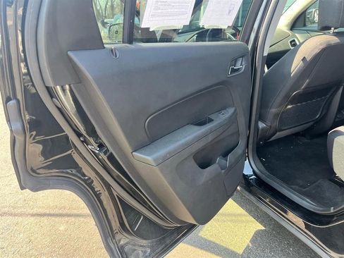 Used 2015 GMC Terrain SLE w/ Convenience Package FWD image 13