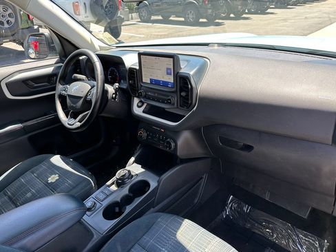Certified 2024 Ford Bronco Sport Heritage w/ Heritage Convenience Package AWD/4WD image 15