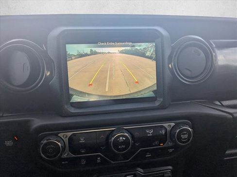 Certified 2022 Jeep Wrangler Unlimited Sport image 13