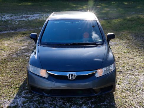 Used 2010 Honda Civic DX-VP image 19