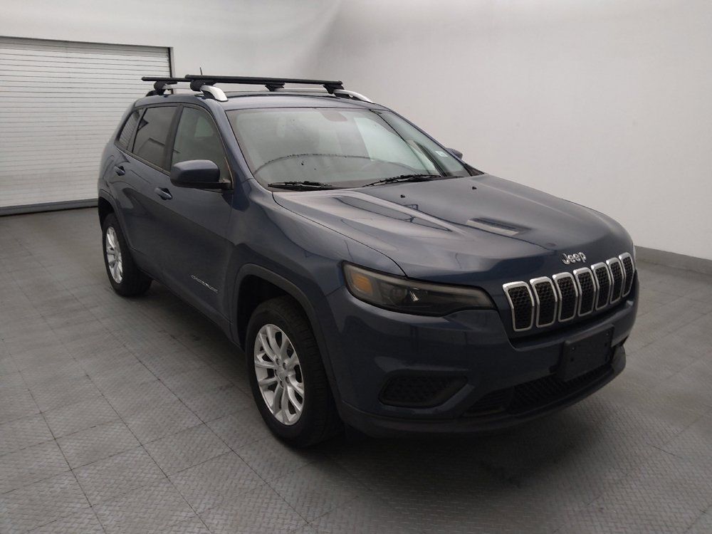 Used 2020 Jeep Cherokee Latitude w/ Cold Weather Group AWD/4WD image 13