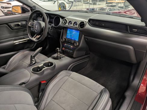 Certified 2019 Ford Mustang Shelby GT350 w/ Technology Package RWD image 32