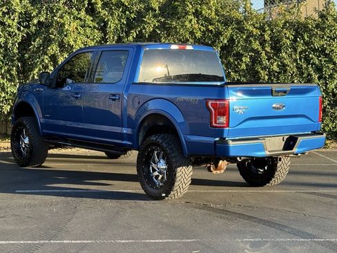 Used 2015 Ford F150 XLT w/ Equipment Group 301A Mid AWD/4WD image 4