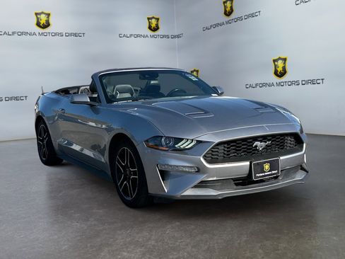 Used 2023 Ford Mustang Premium image 7