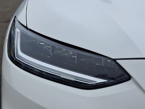 Certified 2025 Honda HR-V Sport image 27