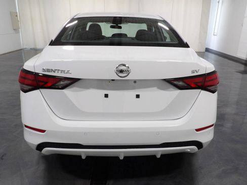 Used 2021 Nissan Sentra SV image 6