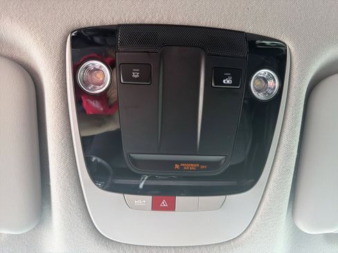 Used 2024 Kia Seltos S FWD image 15