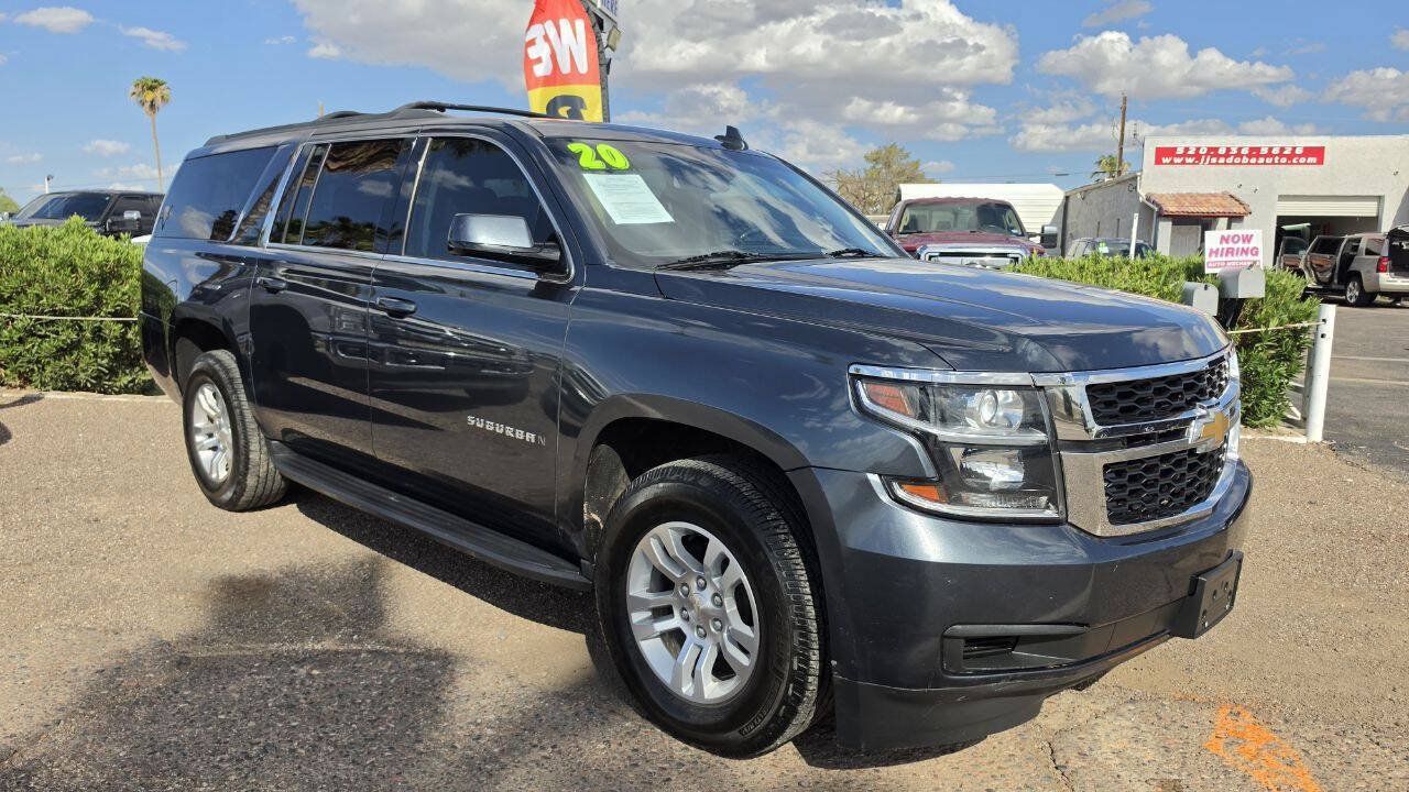 Used 2020 Chevrolet Suburban LS w/ Max Trailering Package AWD/4WD image 4