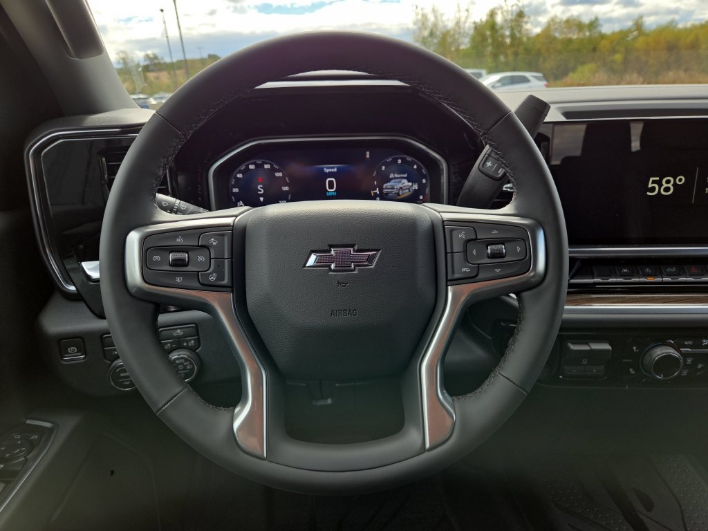 New 2026 Chevrolet Silverado 1500 RST AWD/4WD image 11