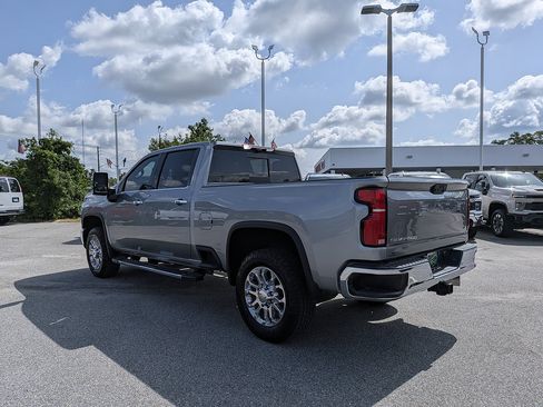 Certified 2024 Chevrolet Silverado 2500 LTZ w/ LTZ Plus Package AWD/4WD image 5