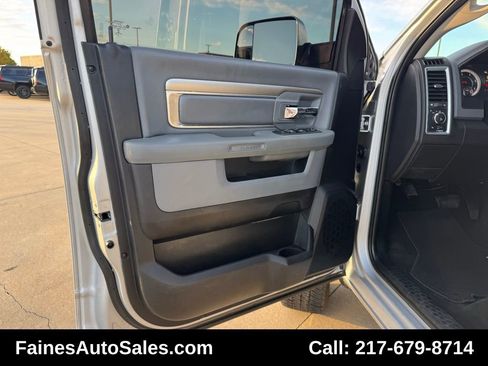 Used 2018 RAM 2500 Big Horn image 93