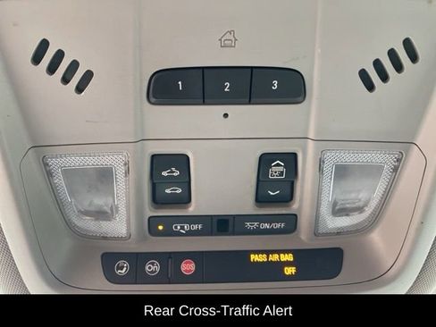 Used 2019 GMC Terrain SLT w/ Preferred Package image 19