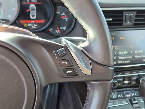 Used 2012 Porsche 911 Carrera S image 19