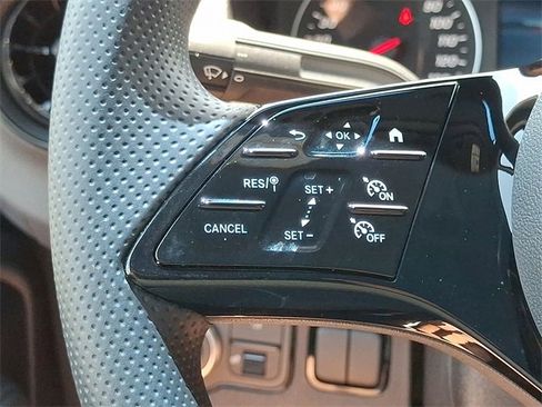 Used 2025 Mercedes-Benz Sprinter 2500 image 22