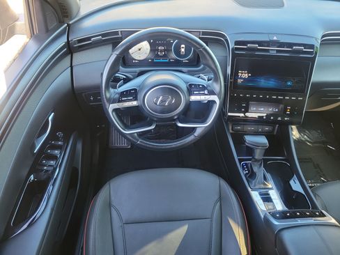 Certified 2023 Hyundai Santa Cruz Limited AWD/4WD image 7