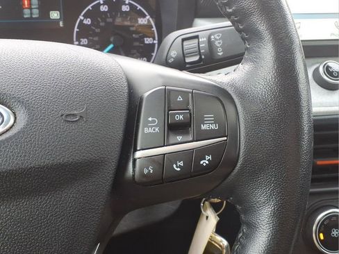 Used 2022 Ford Maverick XLT w/ XLT Luxury Package image 16