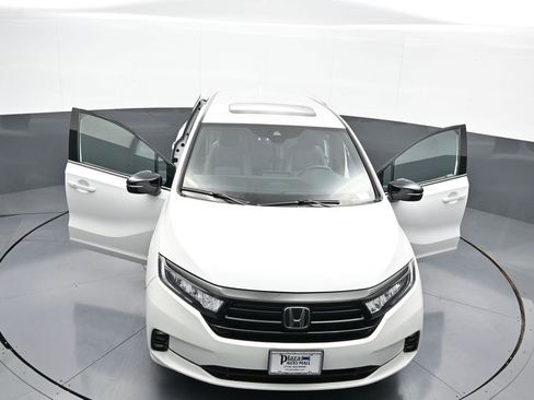 Certified 2023 Honda Odyssey Sport image 48