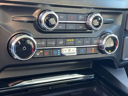 New 2026 Ford F250 Lariat w/ FX4 Off-Road Package image 21