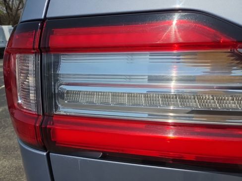 Used 2019 Lincoln Navigator L Black Label image 13